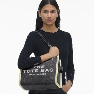 Marc Jacobs - The Tote Bag